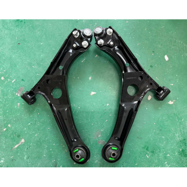 202000470AA 202000471AA Chery Auto Parts  Front Control Arm L/R For Tiggo 7 T1E