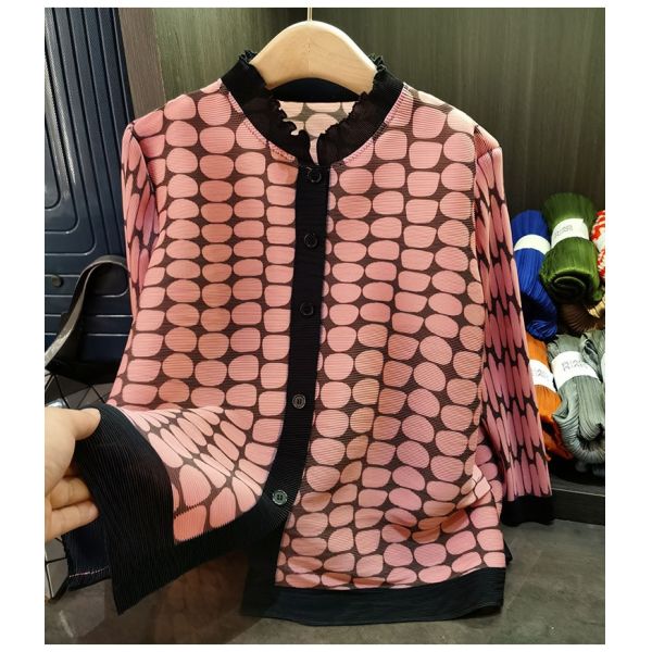 Women's Chic Printed Pleated Chiffon Top Beautiful Lace Stand-Up Collar Three-Quarter Sleeve Loose Casual Outerwear for