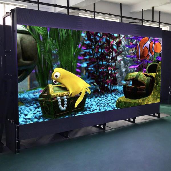 A exposição de diodo emissor de luz alugado 3840Hz do fundo de fase de P4.8mm refresca a taxa e o tamanho de 2121 lâmpadas