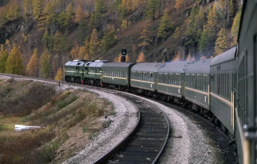 Самая лучшая дверь к доставке обслуживания доставки пакета двери от Шанхая Китая к России