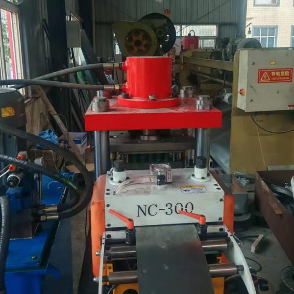 ISO9001 Ligne de production de plateaux de câbles Moulin intégré machine pour la production de précision