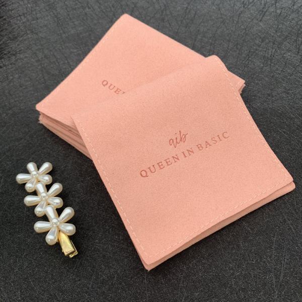Custom Suede Jewelry Pouch Luxury Packaging for Environmentally Friendly Bracelets