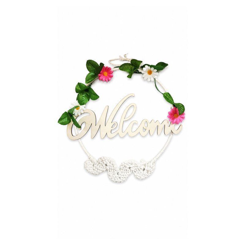 Floral Welcome Wooden Hanging Wreath