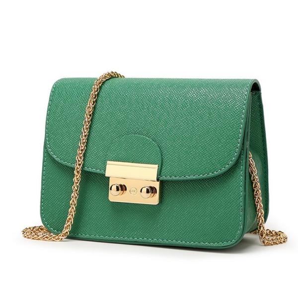 2016 new small square shoulder bag Messenger bag handbag European and American fashion star models chain