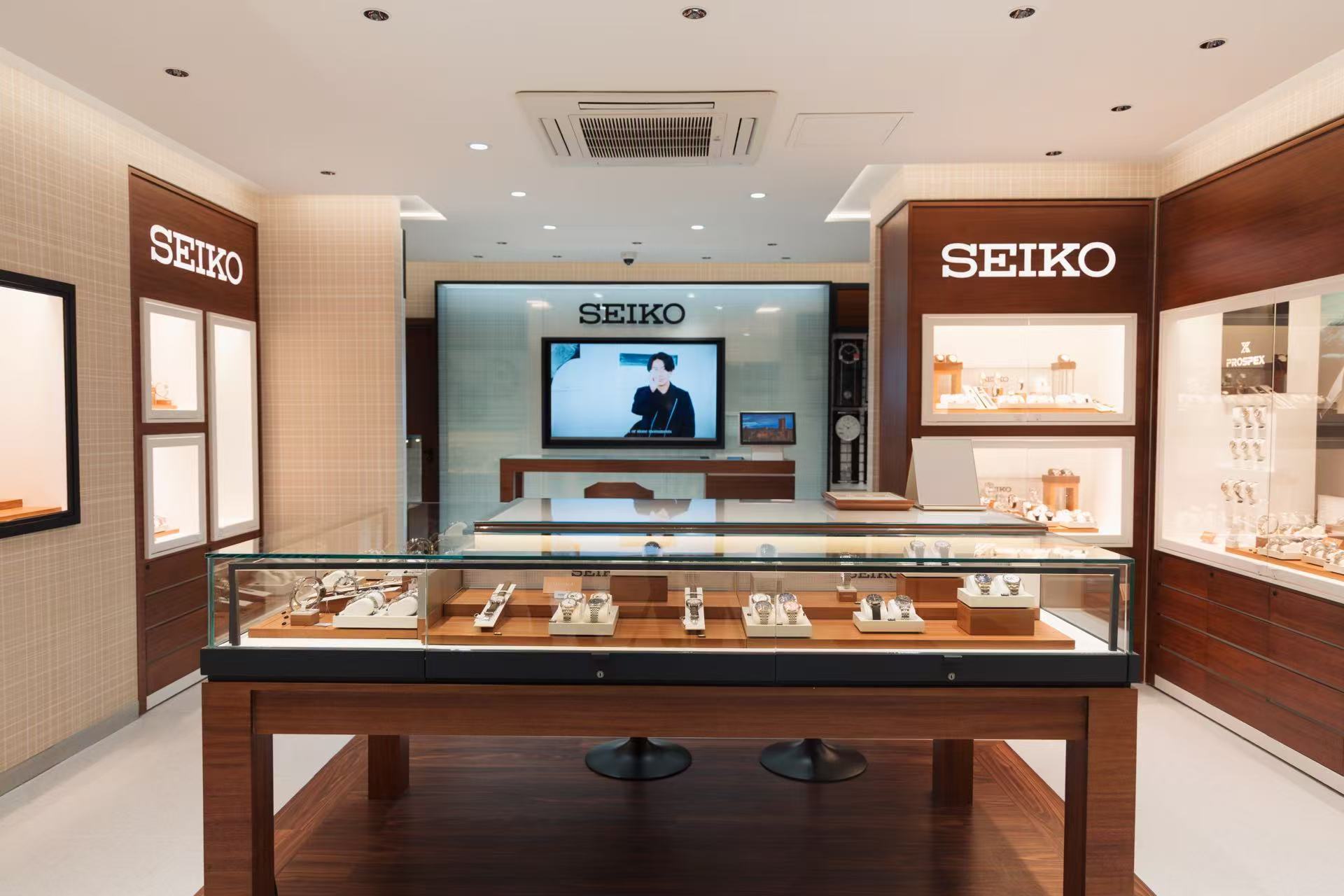 High-end wristwatches are custom-made for the entire store