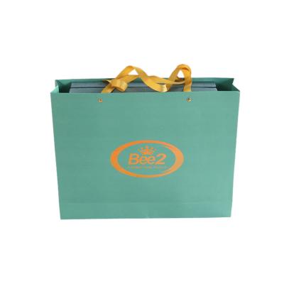 Le cadeau de papier imprimé de luxe fait sur commande met en sac l'emballage avec Logo Factory olographe
