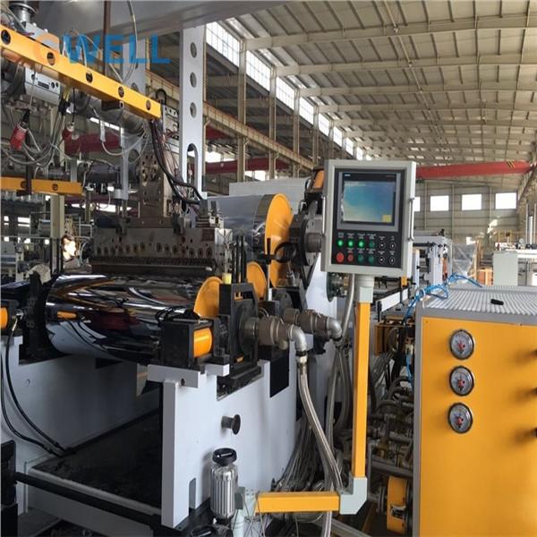 Output 450kg/H Modulo de aquecimento por piso de água personalizável com linha de produção de isolamento térmico