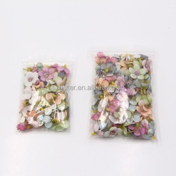 Graduation Cap Decor Mini Daisy Flowers Fashionable Silk Rose Flower Heads for Wedding Party Home Decoration