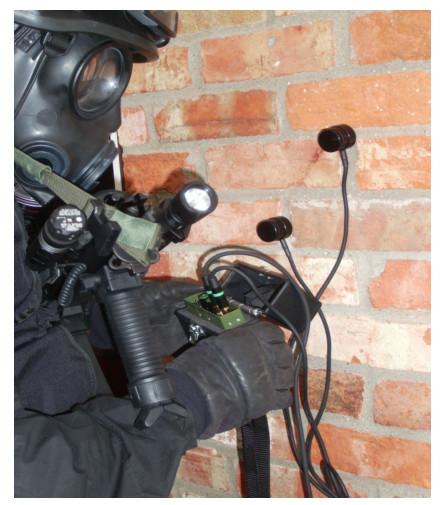 Through Wall Listening Device 4×1.5V  AA Battery Power Transducers 1mW Signal
