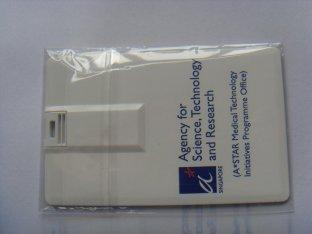 Memoria USB retractable AT-045C de la tarjeta de crédito