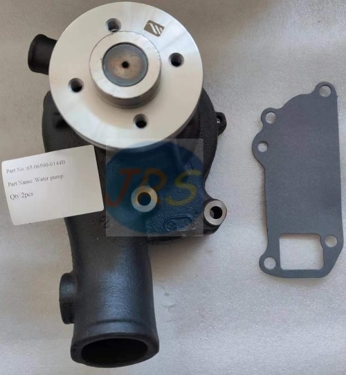 Doosan SOLAR 230LC-V, DX220A / DX225LCA excavator water pump 65.06500-6144B