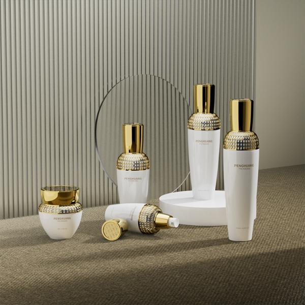 Стекло сливк золота раздражает контейнер Skincare тела стороны 50g упаковывая