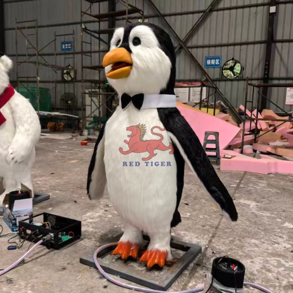 Amusement Park Animatronic Christmas Singing Cartoon Penguin for Sale