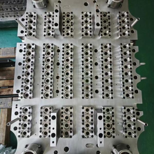 Peças de molde de injecção de pré-forma de plástico PET sob medida Abs/Pp/Pc/Pa66/Pvc