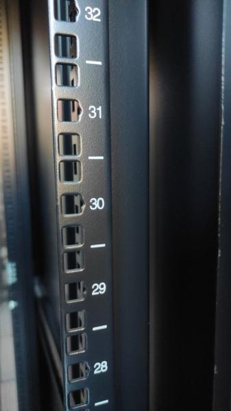 Stock 27U 800*1000*1400 Data Center Server Rack Network Cabinet with and 2.0 Thickness