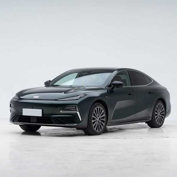 2025 New Car for Galaxy Starry 8 >700km EM-P Series PHEV Hybrid 4-door Sedan 5-seater New Energy Vehicle for Sale