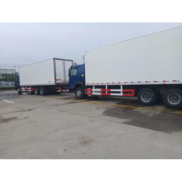 HOWO 6x4 336HP engine Refrigerator truck for sale