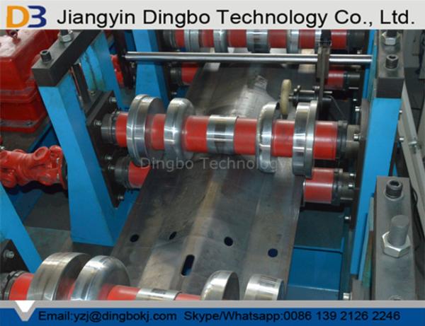 Crash Barrier Roll Forming Machine Highway Guardrail With Hydraulic Post Cutting System