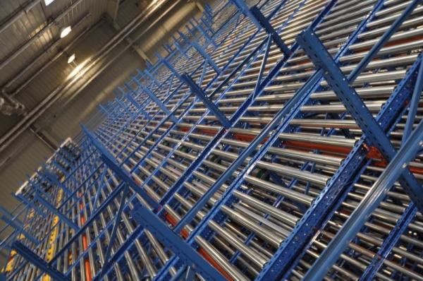 FIFO Gravity Pallet Racking High Efficiency ISO9001 Certificate