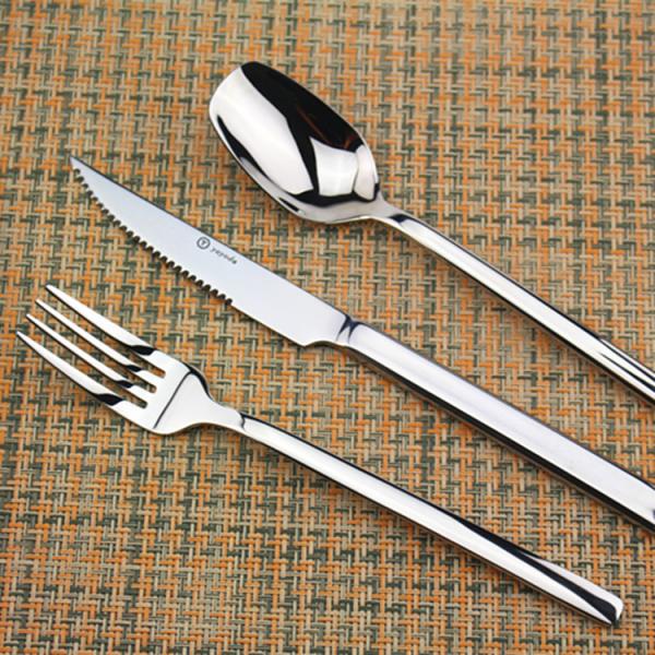 High-grade Forged Stainlesss steel Cutlery Set Flatware with White and Gold Color