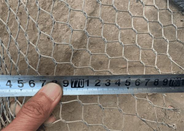 Customized 304 X Tend Cable Mesh , Woven Balustrade Wire Mesh Garden Fence