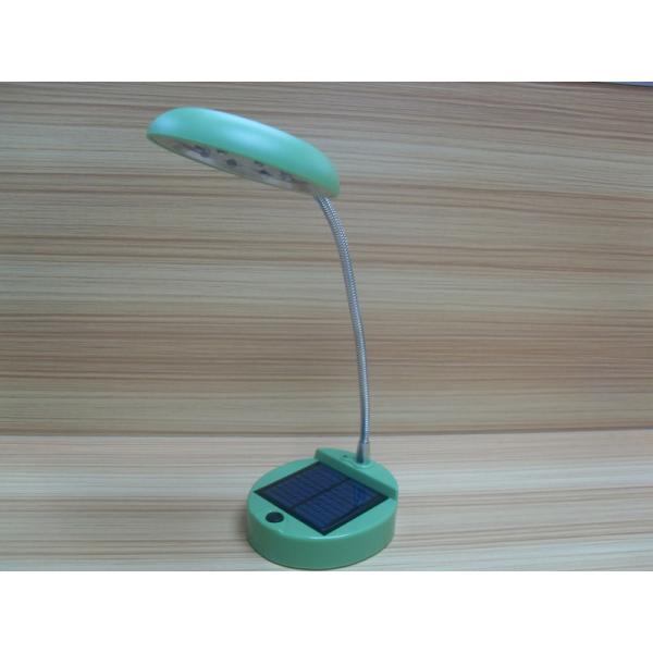 Energy saving green 100 * 92 * 260mm 80mAh / 5.5V 8LEDs solar powered led lamp