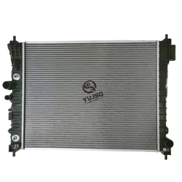 Radiateur en aluminium pour Chevrolet Trax 2012-2022 OEM 95136075 95298548