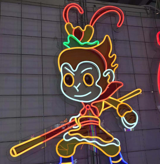 Высокая яркость привела неоновой гибкой прокладку приведенную неоновой вывеской гибкую 12В СМД 2835 для на открытом воздухе логотипа