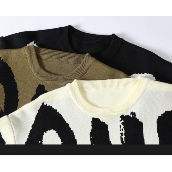 Men's Thickened Sweater in Large Letter Design Perfect for Winter Fashion and Comfort