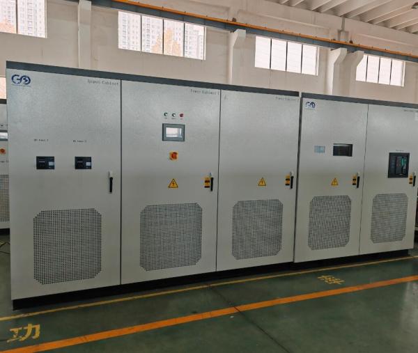系統連系 AC-ACインバーター 450-750V 入力電圧とエネルギー変換