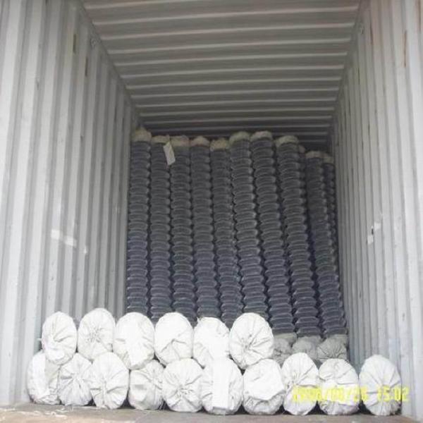 65mm x 65mm x 4.00mm black pvc coated chain wire fence for sale