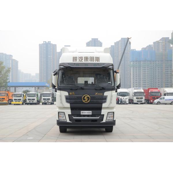 Shacman X3000 Camión tractor Euro 5 con 6 cilindros y 25000 kg de peso bruto del vehículo