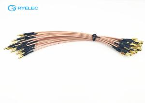 prise masculine de sma au connecteur droit du mâle mcx avec le câble coaxial du