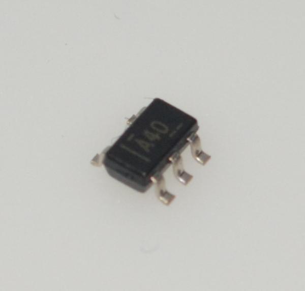 OPA340NA Amplificateur opérationnel CMOS à alimentation simple avec bande passante de 5,5 MHz, vitesse de balayage de 2 V/µs, entrées/sorties rail-à-rail, courant de repos de 750 µA, fonctionnement de 2,7 à 5,5 V, boîtier SOT23-5 pour applications portables et alimentées par batterie