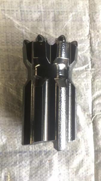 Forgeage de l'adaptateur de la tige du marteau T45 HD609 HD709 1,0 2,5 MPa