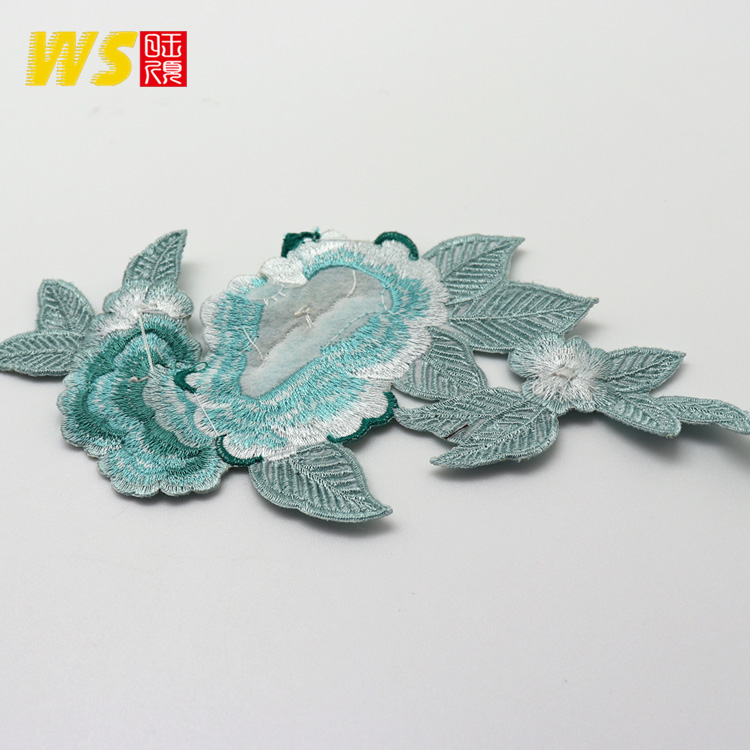 3D Embroidery Flower Patch Beautiful  Iron on