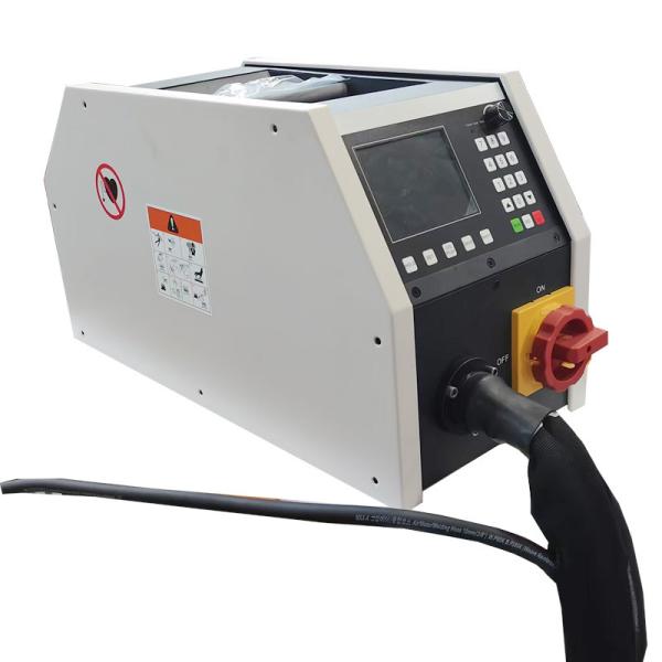 Equipo de calefacción portátil de pernos y tuercas en la fabricación industrial