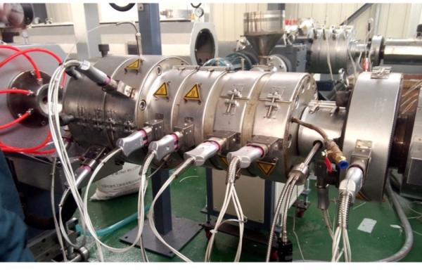 PVC Conduit DN16 DN20 Plastic Pipe Processing Twin Screw Extruder/Extrusion Machine Production Line Double Output 150kg-220kg