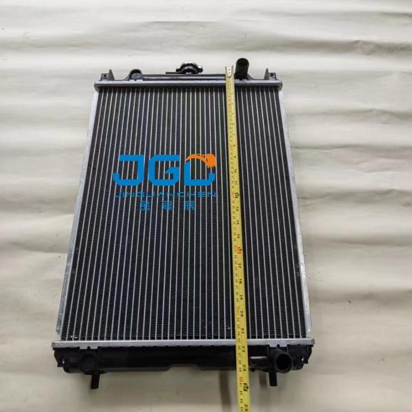 Small Excavator Accessories E305 Aluminum Water Tank Radiator Water Cooling System
