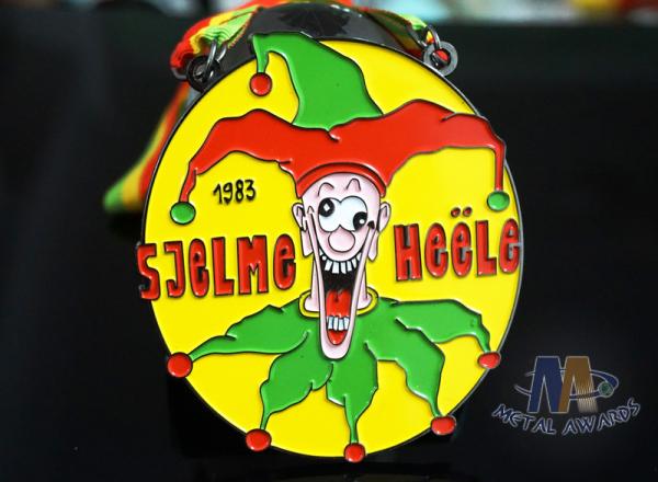 Die Casting Zinc Alloy Carnival Festival Metal Enamel Medals Filling Colors Custom Design With Ribbon