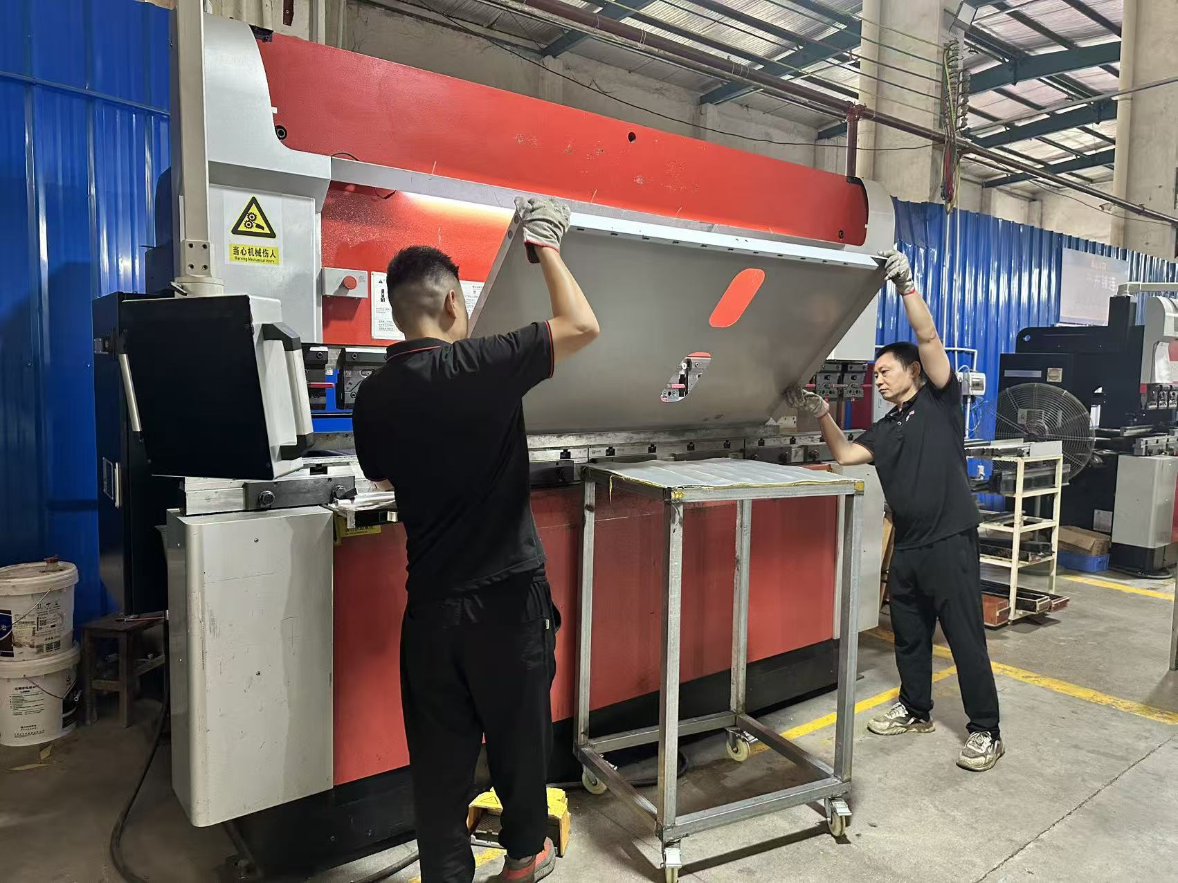 Commercial Combi Oven with Smart Touch Control, Stainless Steel Construction, and Energy Star Certified for Professional Kitchens