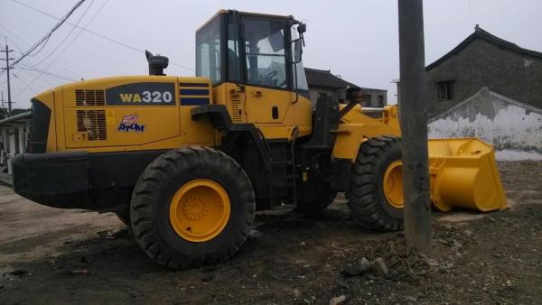 Used komatsu WA320 wheel loader