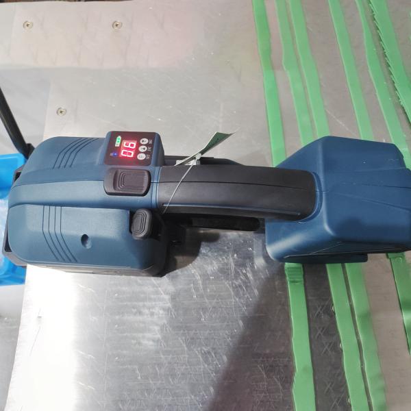 Automatic PET Tape Machine V2 Electric Strapping Tools within 13-16mm Width Commodity