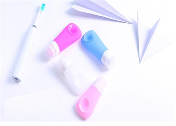Small Refillable Shampoo Bottles , Personal Care Leak Proof Travel Containers