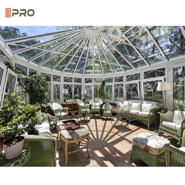 Sunroom ereto livre da varanda do   da estufa   de vidro da casa do jardim de 4 estações