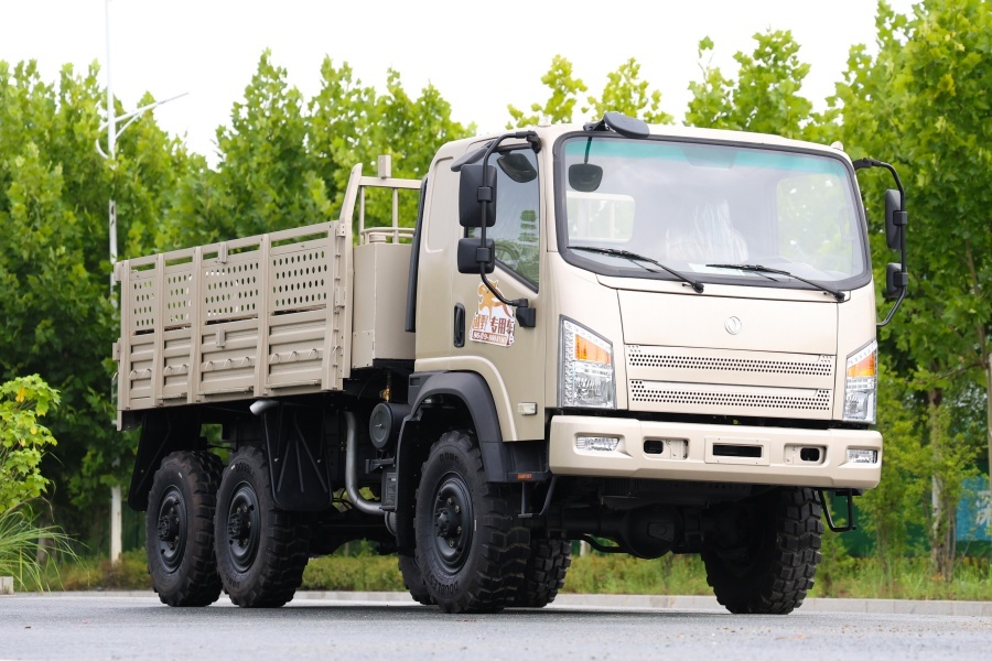 Reinforced Flat‑Cab 6×6 Off‑Road Cargo Truck