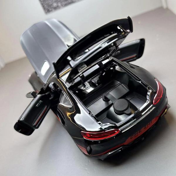 Alloy Amg Car Model 1 24 Daben Gtr With Spray Recoil Acousto-Optic Simulation Sports Car