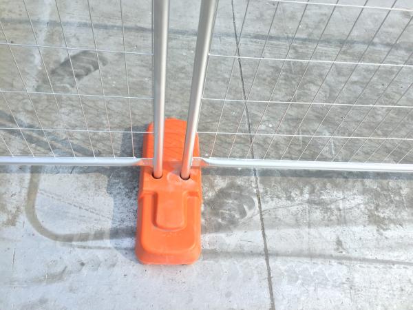Mobile Temporary Aluminum Fence / Mesh Pool Safety Fence Q195 / Q235 Materials