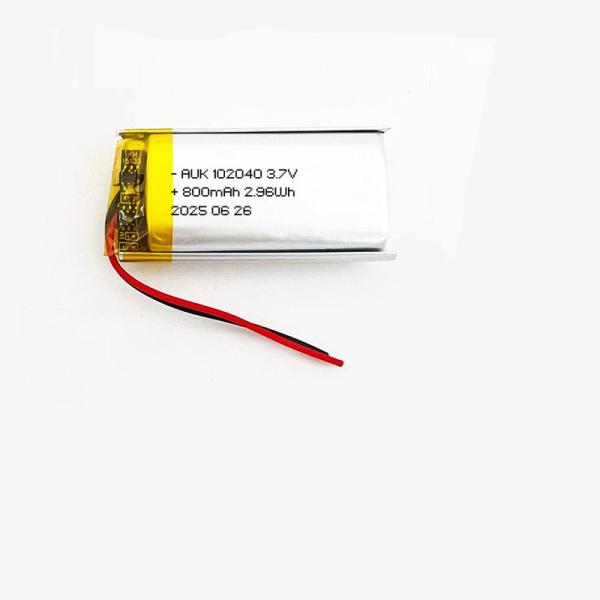 3.7V 800mAh 102040 Batería Lipo con KC CE para luces de pesca faros de luces de las huellas dactilares cerraduras dispositivos de belleza y micrófonos