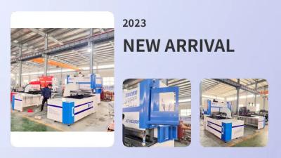 Máquina de dobra da chapa metálica do CNC 7.5KW dobrador automático do painel da garantia de 1 ano